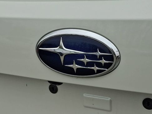 Used 2023 Subaru Forester Premium image 30