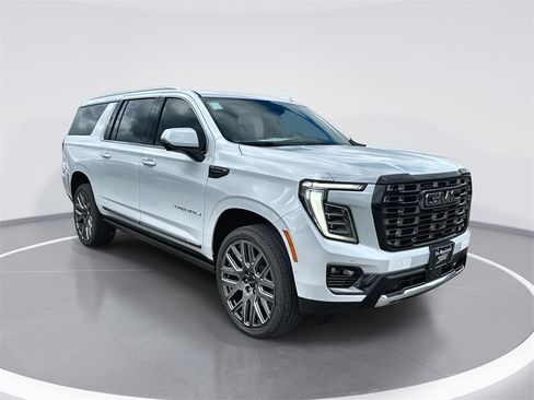New 2026 GMC Yukon XL Denali Ultimate w/ LPO, Floor Liner Package image 1