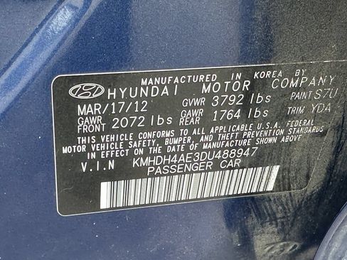 Used 2013 Hyundai Elantra GLS w/ Preferred Pkg FWD image 28