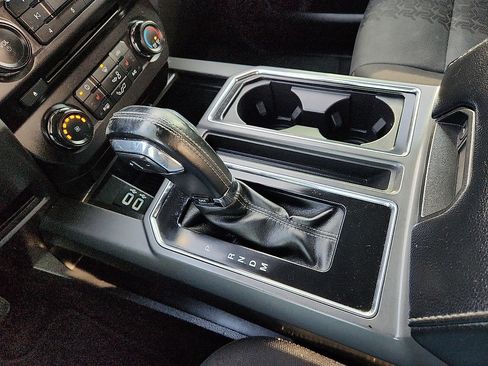 Used 2018 Ford F150 XLT w/ Equipment Group 302A Luxury image 12