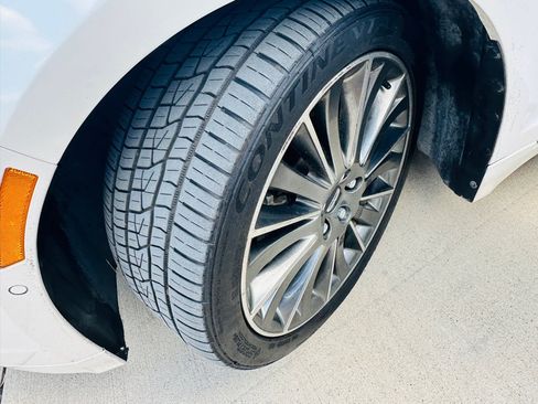 Used 2014 Lincoln MKZ Hybrid FWD image 29