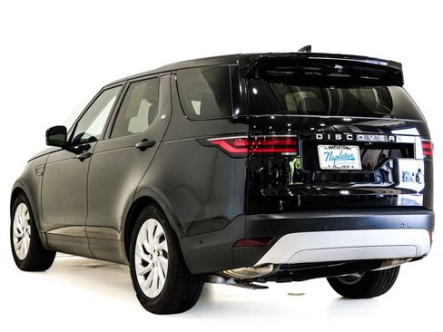 Used 2025 Land Rover Discovery S AWD/4WD image 9