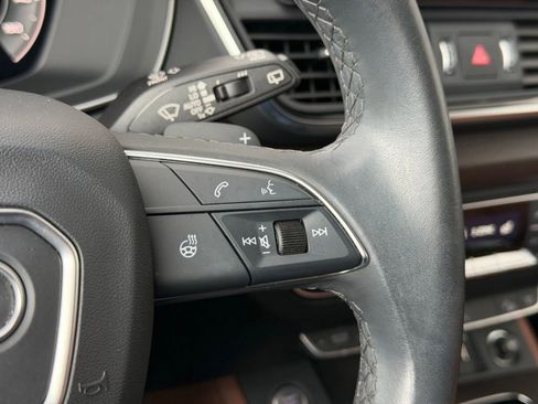 Used 2023 Audi Q5 2.0T Premium Plus w/ Premium Plus Package image 27