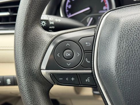 Used 2023 Toyota Camry LE image 24