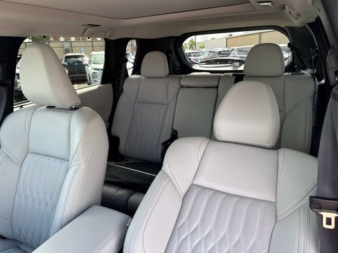 New 2026 Mitsubishi Outlander SEL FWD image 29
