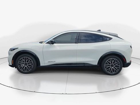 Used 2024 Ford Mustang Mach-E Premium RWD image 6