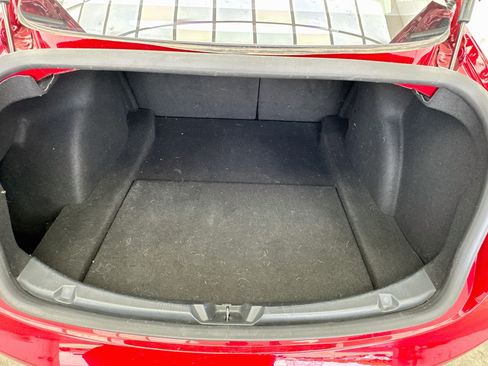 Used 2018 Tesla Model 3 Mid Range RWD image 18