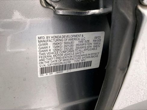 Certified 2024 Acura MDX FWD image 44