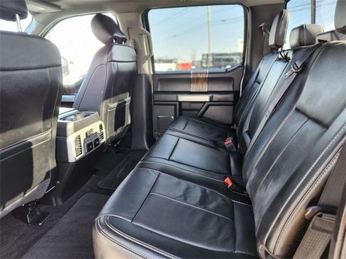 Used 2020 Ford F150 Lariat image 16