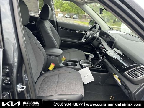 New 2025 Kia Seltos X-Line image 21