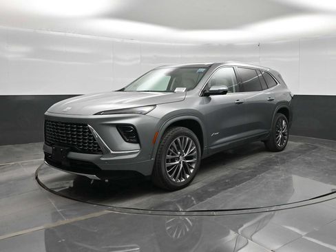 New 2026 Buick Enclave Avenir w/ Super Cruise Package AWD/4WD image 4