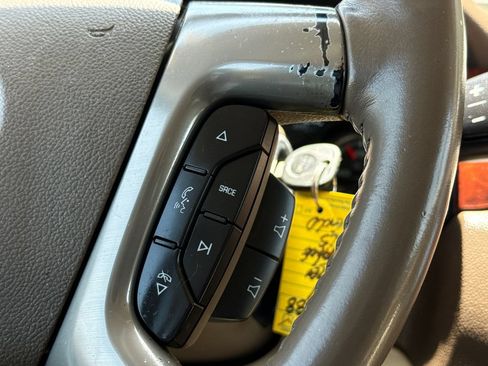 Used 2011 Chevrolet Tahoe LS RWD image 27