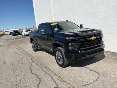 Used 2025 Chevrolet Silverado 2500 Custom w/ Custom Value Package