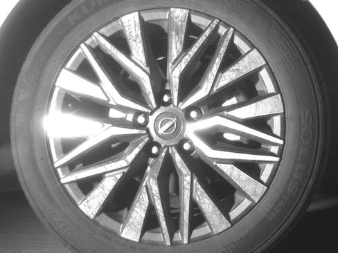 Used 2025 Nissan Altima 2.5 SV FWD image 13
