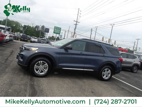 Used 2021 Ford Explorer XLT AWD/4WD image 5