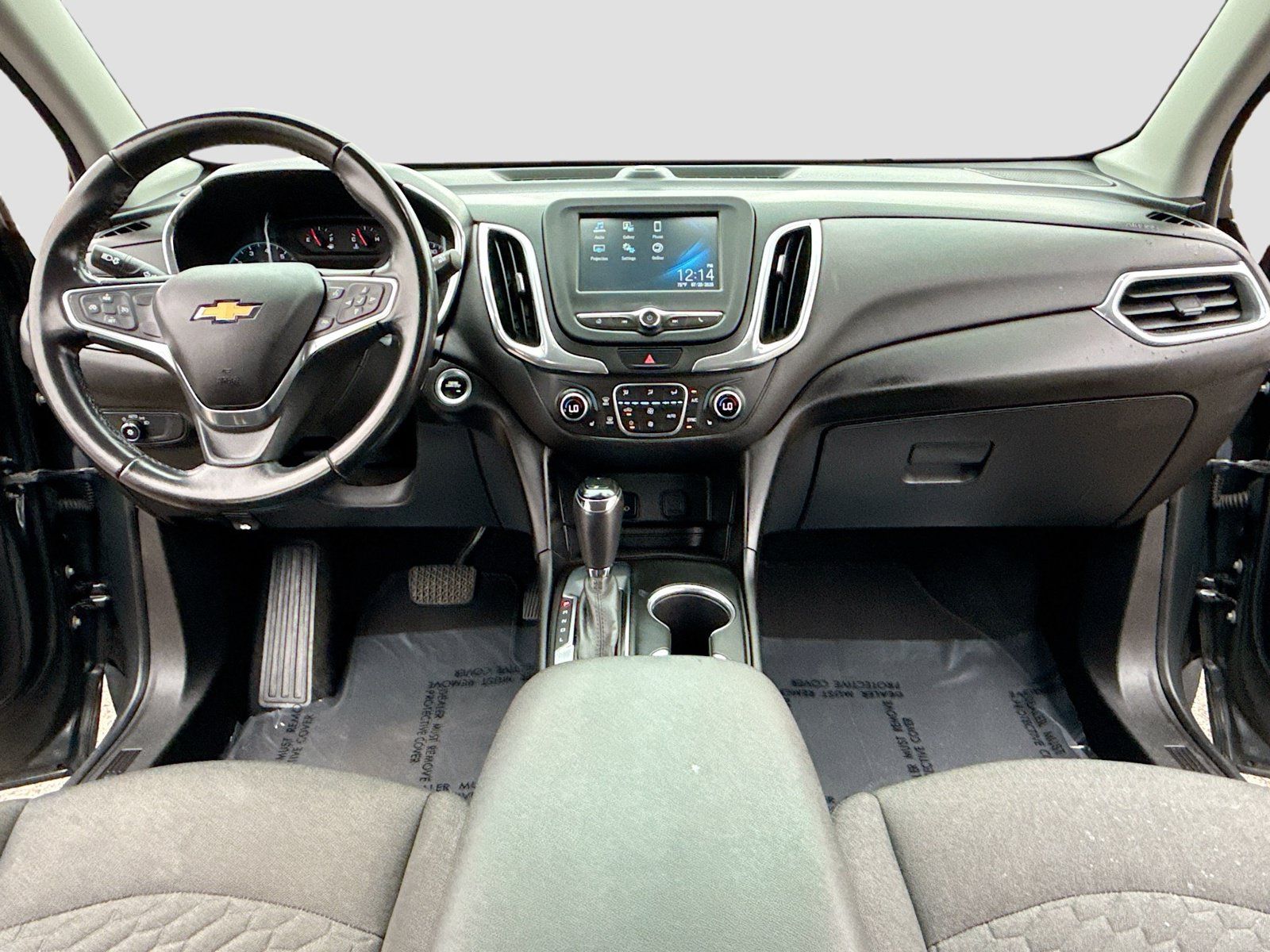 Used 2018 Chevrolet Equinox LT FWD image 3