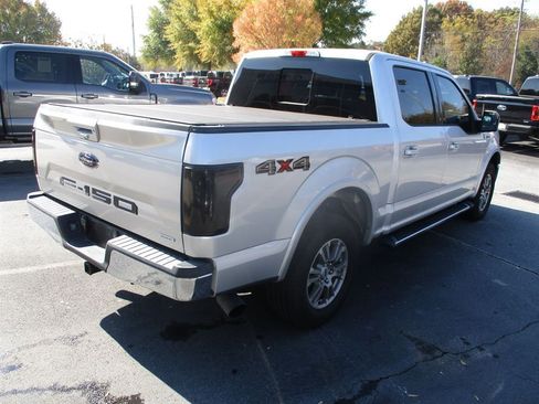 Used 2018 Ford F150 Lariat image 3
