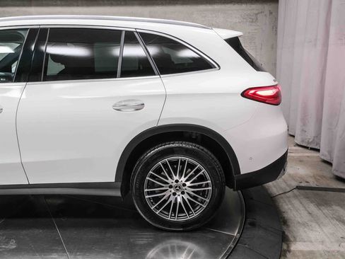 Certified 2026 Mercedes-Benz GLC 300 image 8