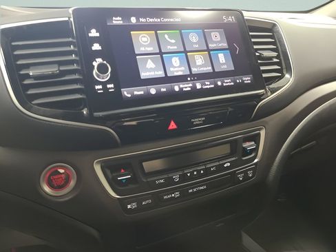 Certified 2024 Honda Ridgeline Sport image 28