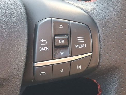 Certified 2025 Ford Escape ST-Line image 24