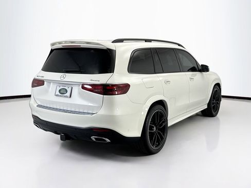 Used 2024 Mercedes-Benz GLS 450 4MATIC image 5