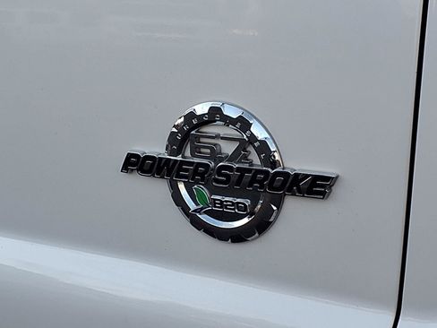 Used 2013 Ford F350 Lariat w/ Lariat Ultimate Pkg image 32