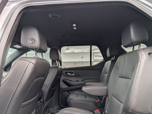 Used 2023 Chevrolet Traverse RS w/ LPO, Floor Liner Package AWD/4WD image 13
