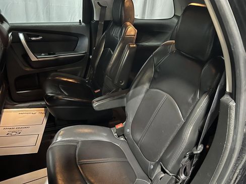 Used 2012 GMC Acadia SLT FWD image 18