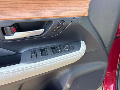 New 2026 Toyota Grand Highlander Limited image 12