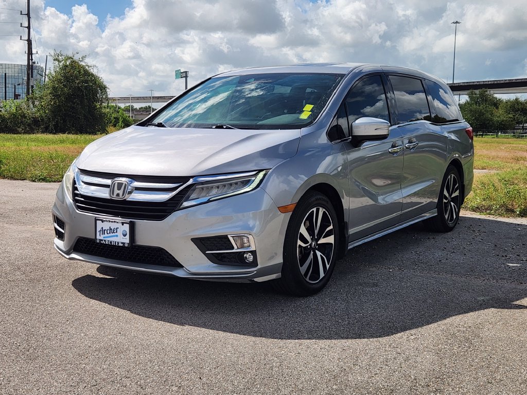 Used 2018 Honda Odyssey Elite image 2