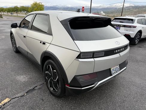 Used 2023 Hyundai Ioniq 5 SEL w/ Cargo Package AWD/4WD image 5