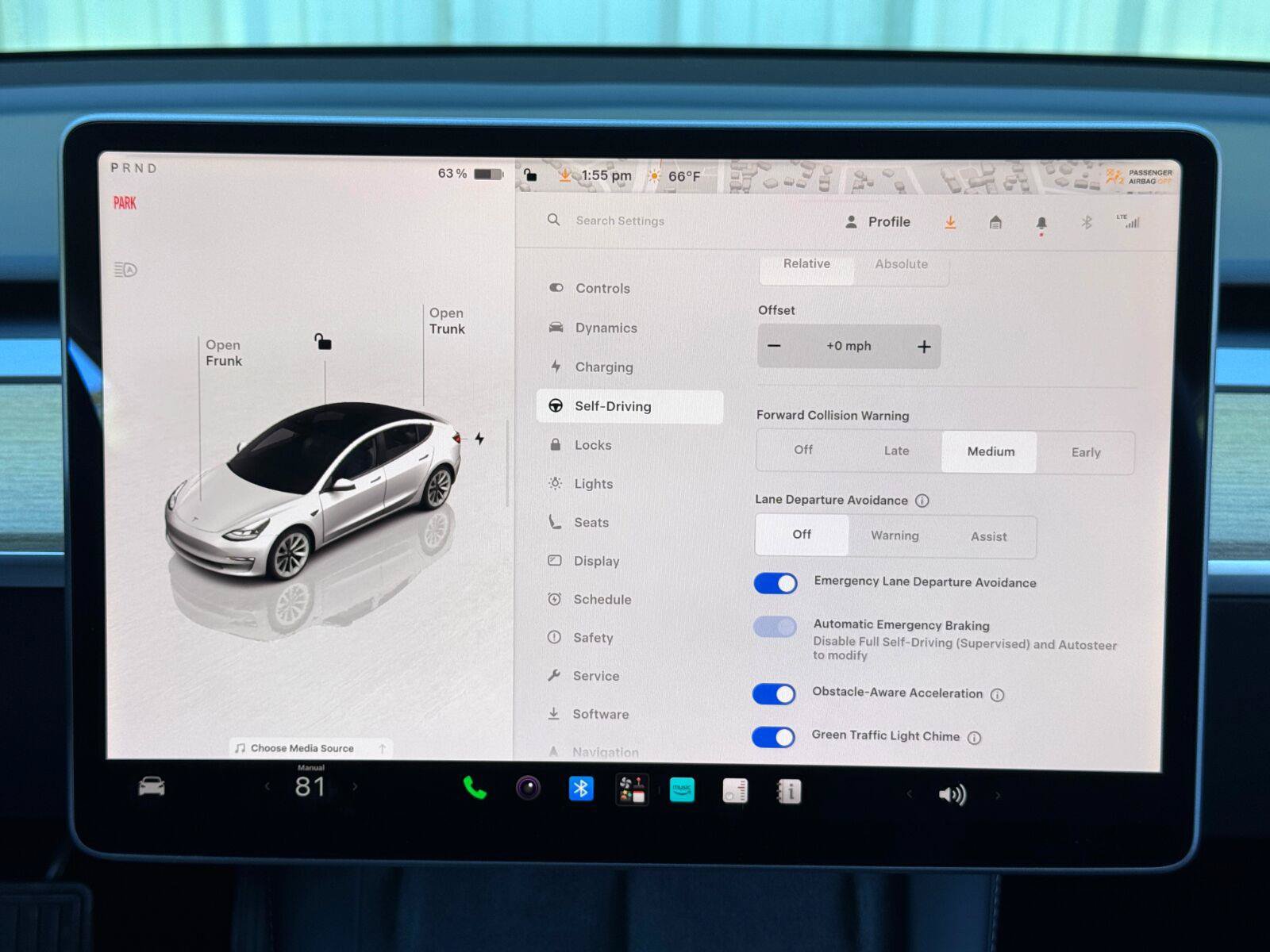 Used 2022 Tesla Model 3 Long Range AWD/4WD image 26