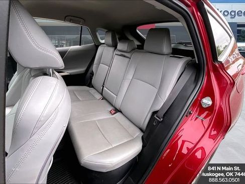 Used 2021 Toyota Venza XLE w/ Softex Package AWD/4WD image 22