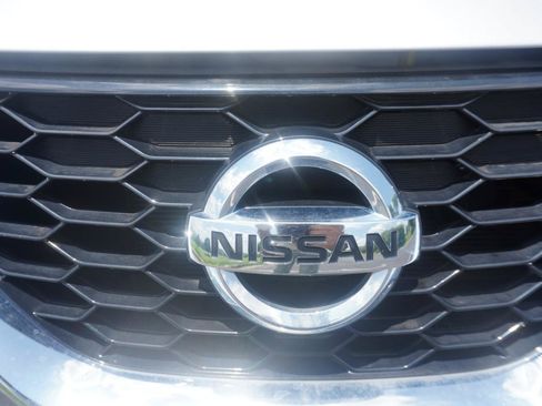 Used 2019 Nissan Sentra SV w/ Special Edition Package FWD image 34