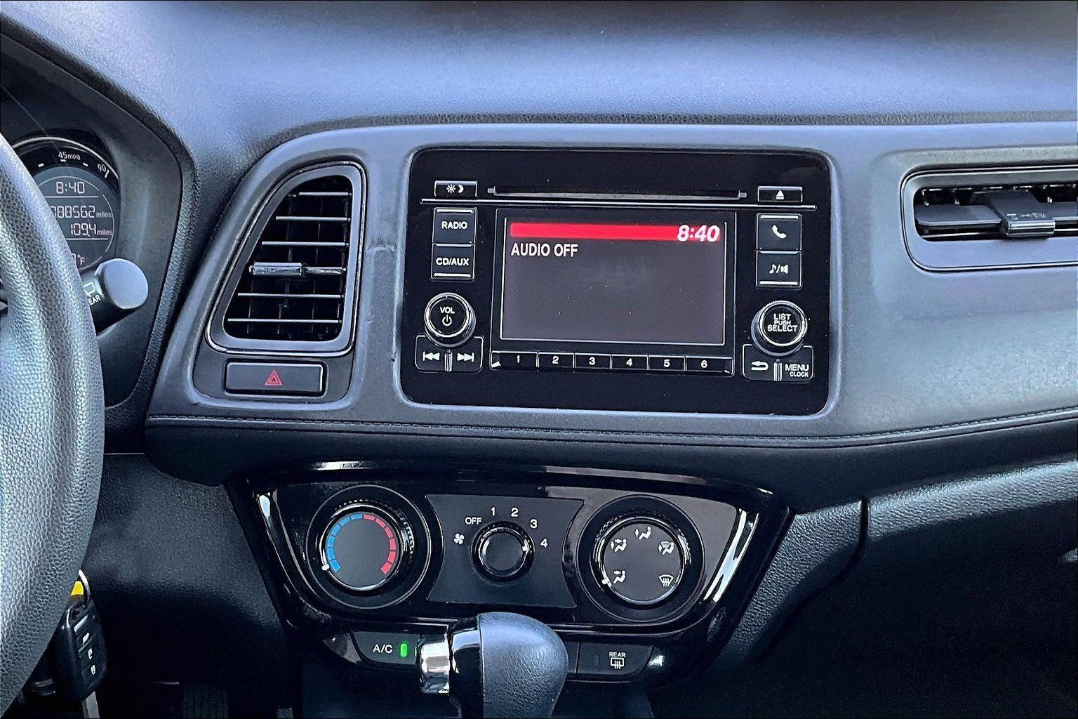 Used 2016 Honda HR-V LX image 6