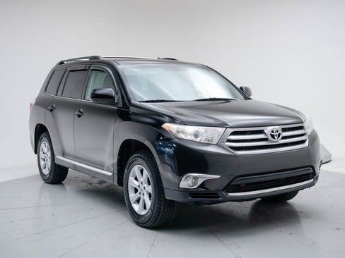 Used 2013 Toyota Highlander SE image 7