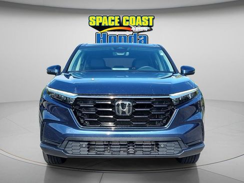 Used 2024 Honda CR-V EX-L image 3