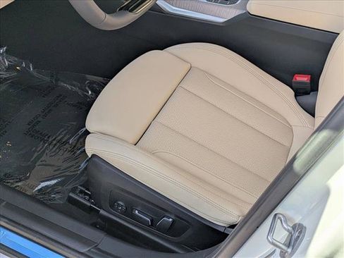 New 2026 BMW 330i Sedan w/ Convenience Package image 4