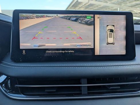 Used 2023 INFINITI QX60 Sensory w/ Vision Package AWD/4WD image 16