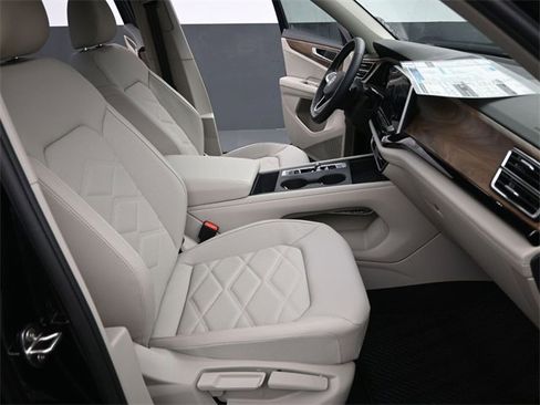 New 2026 Volkswagen Atlas SE image 27