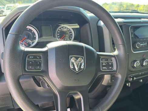 Used 2020 RAM 1500 Tradesman AWD/4WD image 13