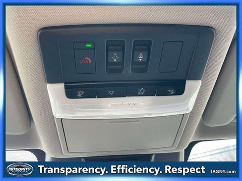 Certified 2022 Nissan Rogue SV w/ SV Premium Package image 32