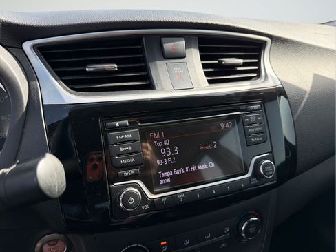 Used 2017 Nissan Sentra SV FWD image 20