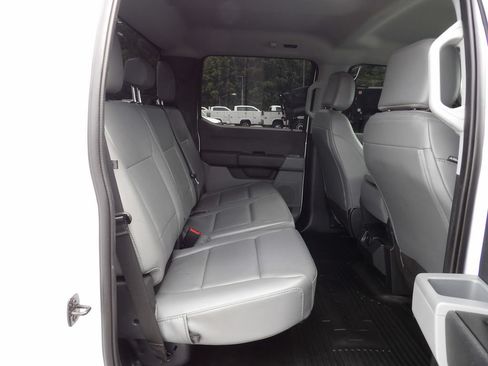 Used 2024 Ford F250 XL AWD/4WD image 39