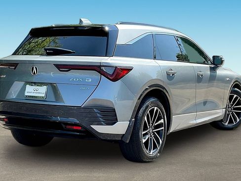 Used 2024 Acura ZDX A-Spec AWD/4WD image 5