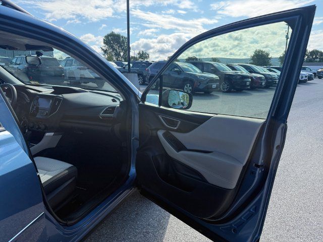 Used 2022 Subaru Forester AWD/4WD image 20