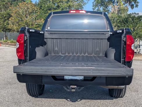 Used 2018 Toyota Tundra Limited w/ Limited Premium Package RWD image 13