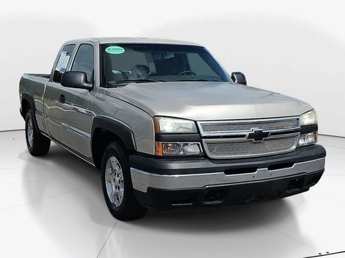 Used 2007 Chevrolet Silverado 1500 W/T RWD image 4