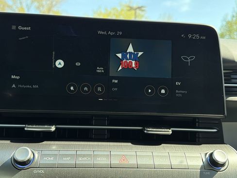 Certified 2024 Hyundai Kona SEL FWD image 21