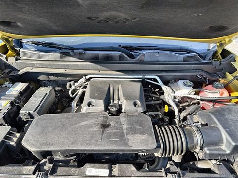 Certified 2023 GMC Canyon AT4 w/ AT4 Premium Package image 30